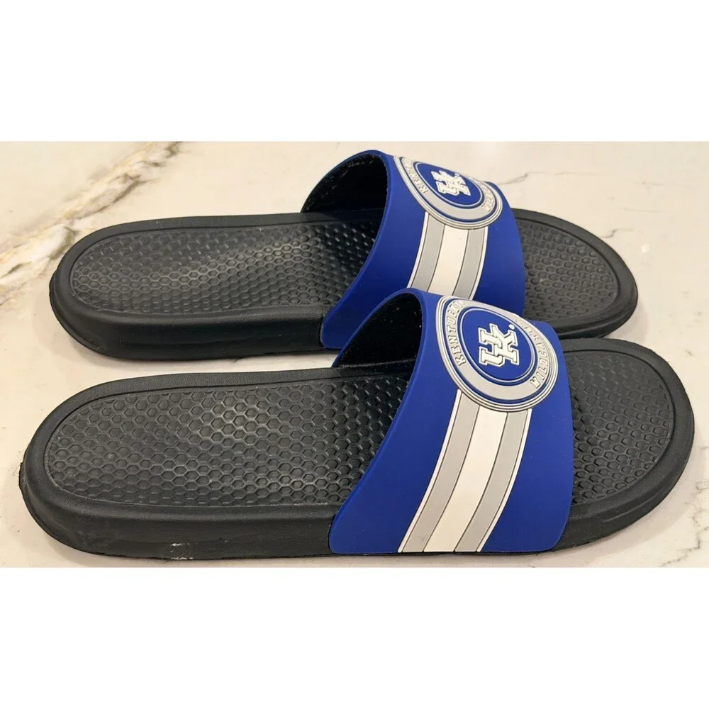 FOCO NCAA Kentucky Wildcats Men's Stripe Raised Slide Sandals Size Medium 9-10
